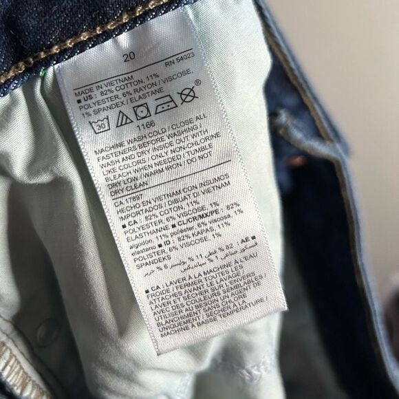 Old Navy High Rise Rockstar Super Skinny Jeans Size 20 - Picture 13 of 13